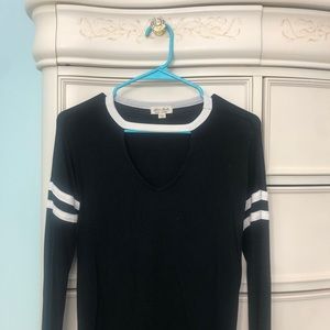 Black Long Sleve Tee:)